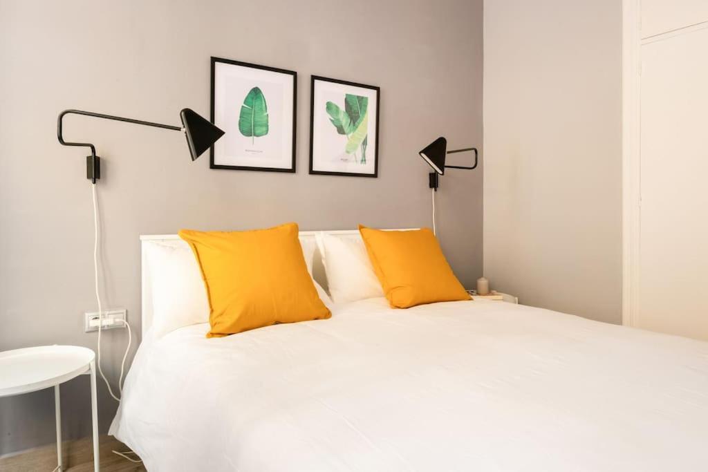 Mia Suite. Center Of 塞维利亚 外观 照片